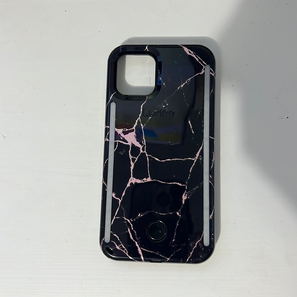 iPhone 11 Pro Lumee case